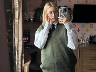 JudyyPlum - Live porn &amp; sex cam - 20309494