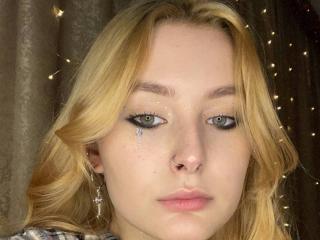 JudyyPlum - Live porn &amp; sex cam - 20309526