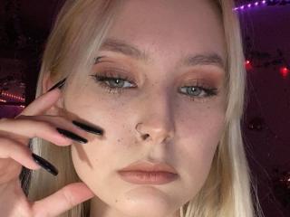 JudyyPlum - Live porn &amp; sex cam - 20309542