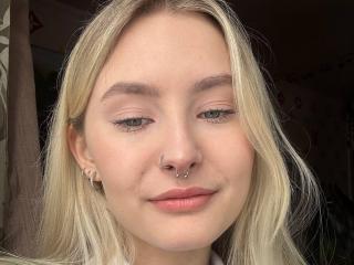 JudyyPlum - Live porn &amp; sex cam - 20309594