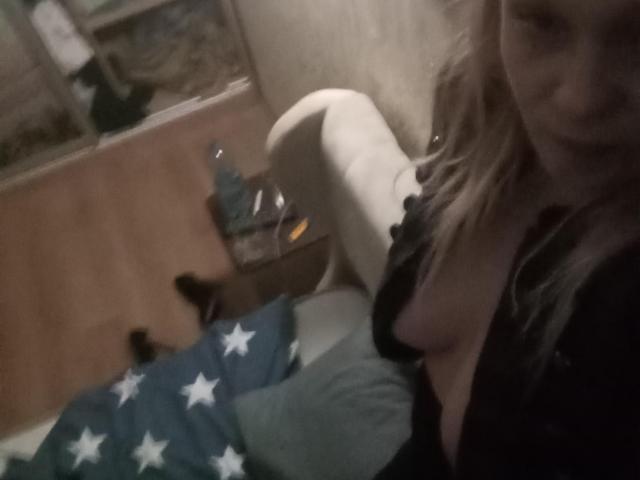 SummerCarmen - Camera khiêu dâm &amp; quyến rũ trực tiếp - 20310418