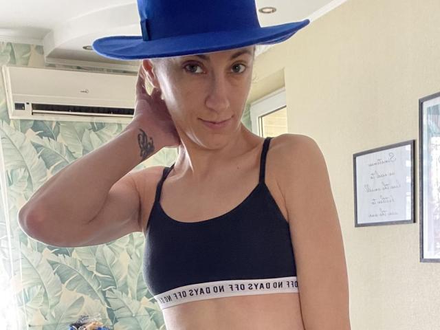 SummerBeverly - Live porn &amp; sex cam - 20310690