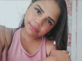 EmillyDiaz - Sexe cam en vivo - 20315130