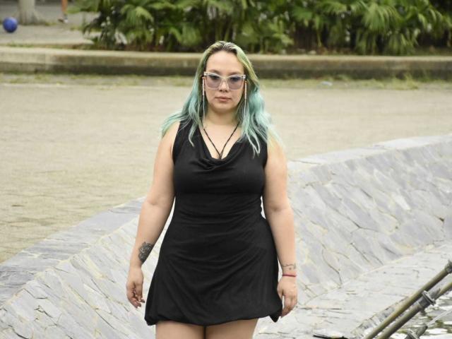 MeganHolt - Élő pornó és szexkamera - 20316758