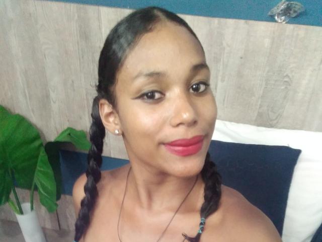 CelesteAdamms - Camera khiêu dâm &amp; quyến rũ trực tiếp - 20321378