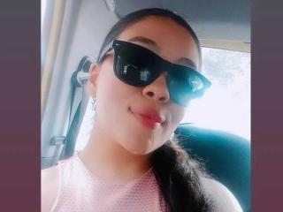 EmilySmithh - Camera khiêu dâm &amp; quyến rũ trực tiếp - 20322230