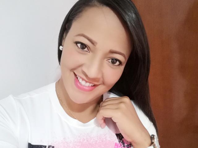 SharonHottie69 - Live porn &amp; sex cam - 20323398