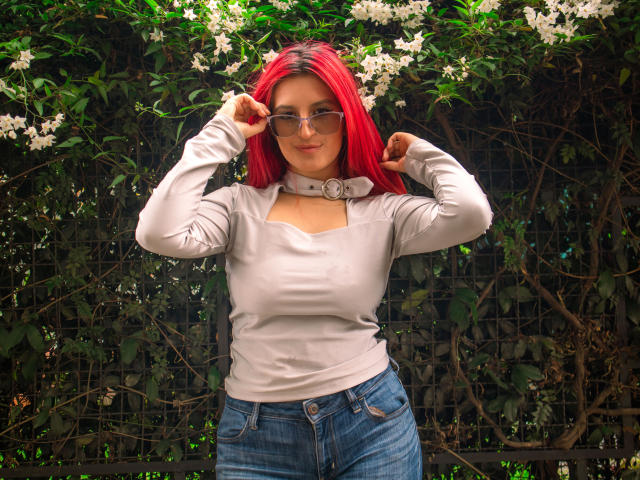 GwenRoux - Live porn &amp; sex cam - 20323410