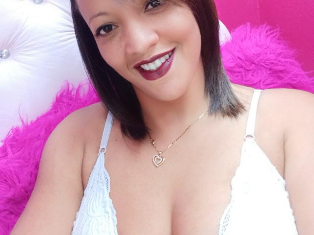 SharonHottie69 - Live sex cam - 20323458