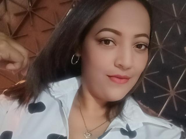 SharonHottie69 - Sexe cam en vivo - 20323466