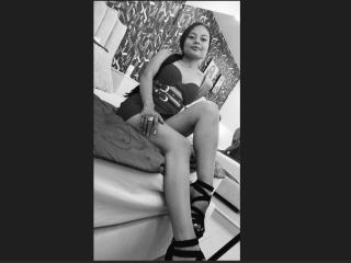 BatiaJhonson - Live porn &amp; sex cam - 20323746