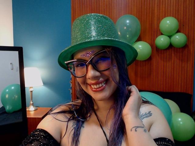 MeganHolt - Live porn &amp; sex cam - 20324746