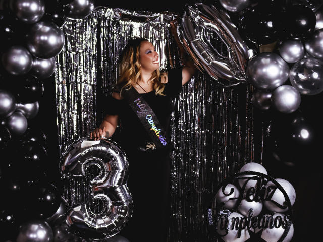 MeganHolt - Live porn &amp; sex cam - 20324850