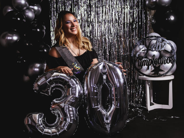 MeganHolt - Live porno og sexkamera - 20324854