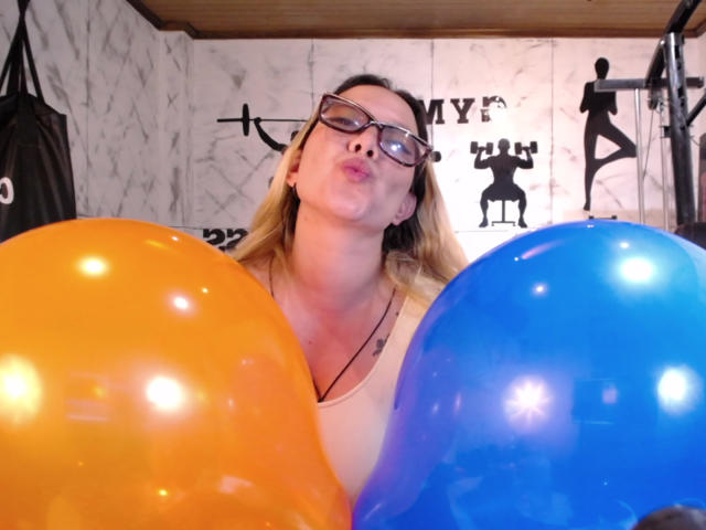 MeganHolt - Live sex cam - 20324998