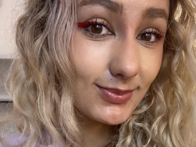 FloraSaenz - Live porn &amp; sex cam - 20327550