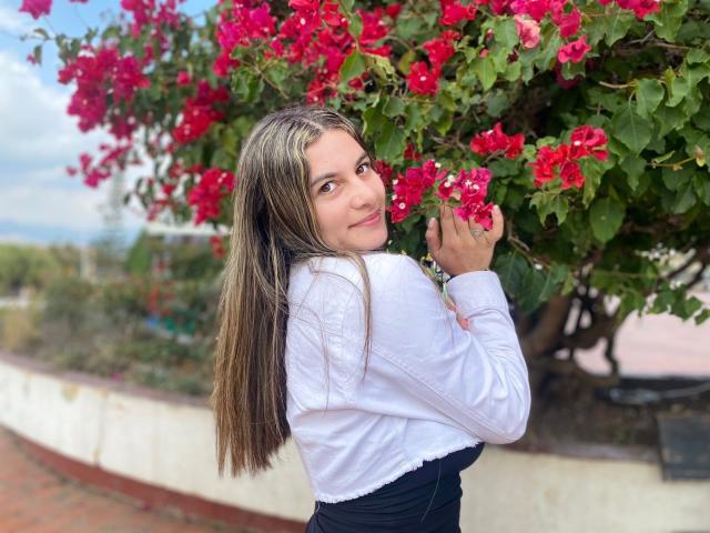 AtheneaRossi - Live sexe cam - 20329646