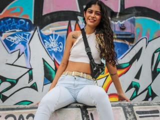 EmmaLunas - Live porn &amp; sex cam - 20330722