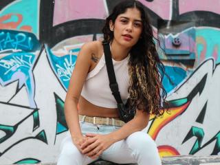 EmmaLunas - Sexe cam en vivo - 20330730