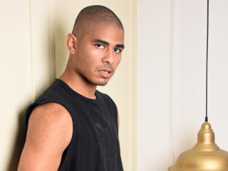 JhonOud - Camera khiêu dâm &amp; quyến rũ trực tiếp - 20337182