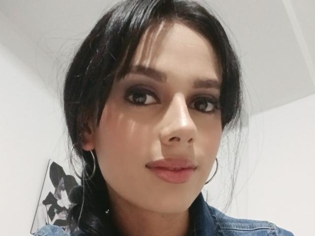 AnaisHilton - Live porn &amp; sex cam - 20338042