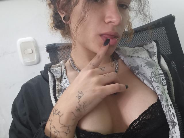 WendyBeckerX - Live porn &amp; sex cam - 20339950