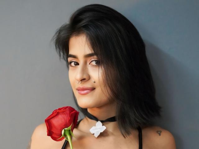 MichelleBenett - Live porn &amp; sex cam - 20340430