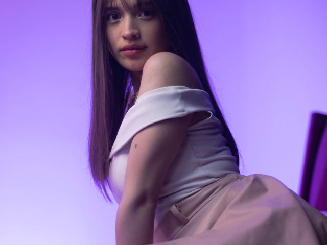 MelodySwet - Live sex cam - 20341310