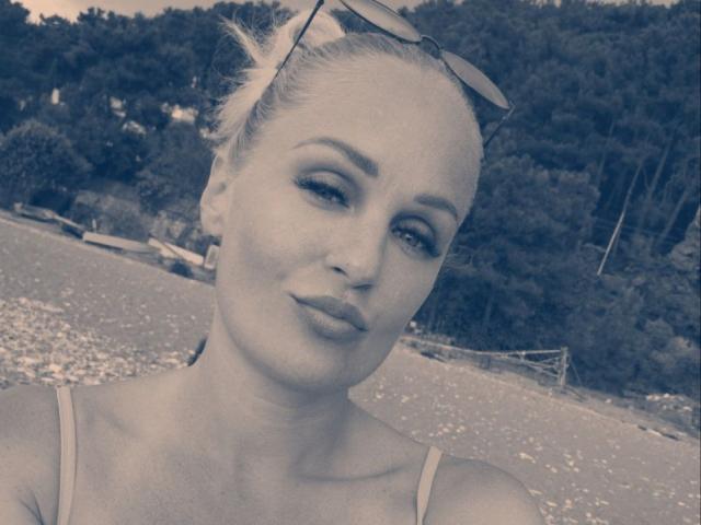 ElisMiracle - Live porn &amp; sex cam - 20346774