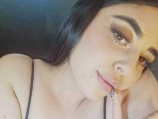 AnthonelaLeroy - Live porn &amp; sex cam - 20347102