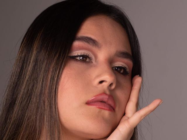 IsaRendon - Live porn &amp; sex cam - 20350178