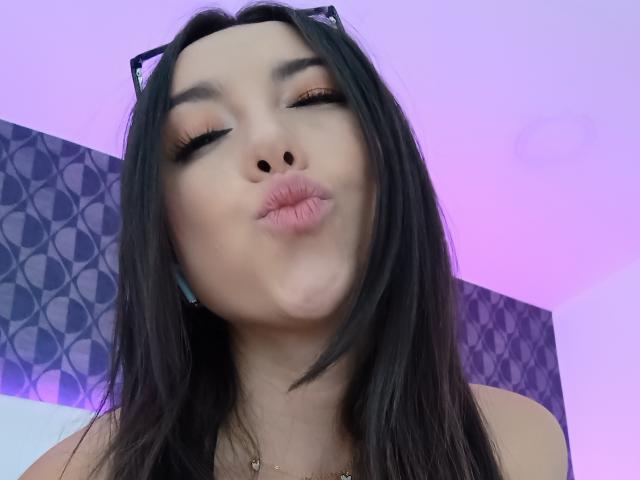 MiaReed - Live porn &amp; sex cam - 20350226