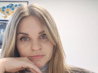 EmilyDaltony - Live porn &amp; sex cam - 20355622