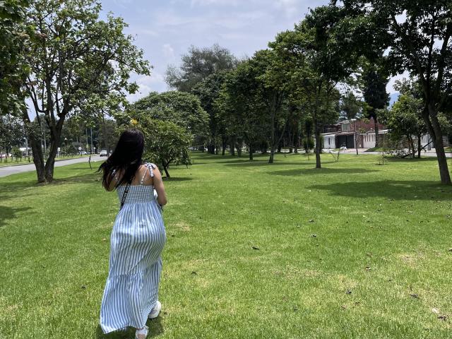 DeisyWest - Élő pornó és szexkamera - 20356022