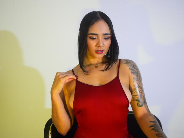 LeaMacarney - Live Sex Cam - 20356458