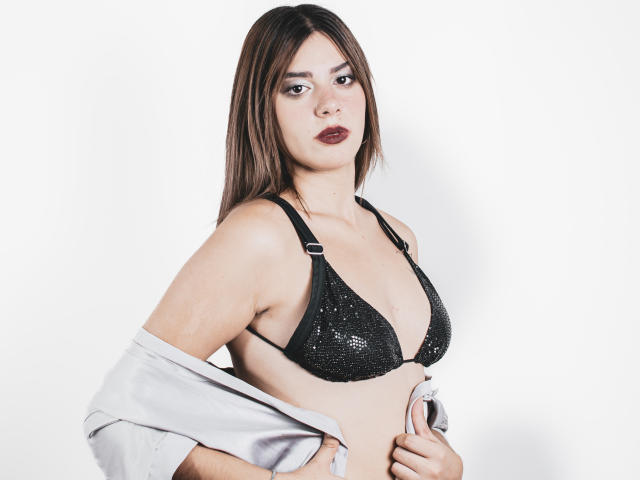 TifanySkyy - Live porn &amp; sex cam - 20361922