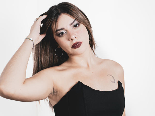 TifanySkyy - Sexe cam en vivo - 20361946