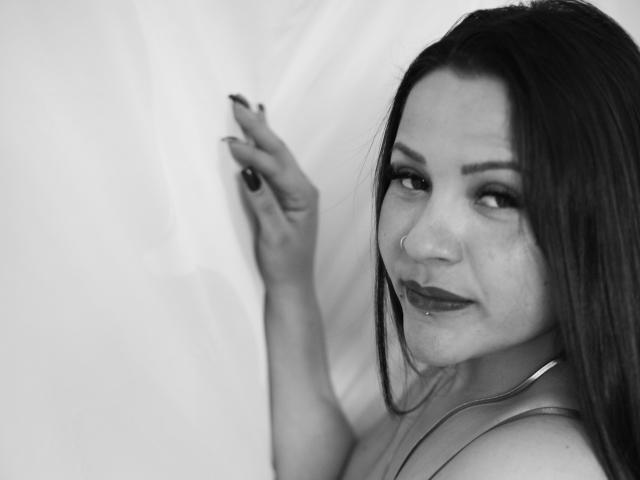 AlissaMorettie - Sexe cam en vivo - 20364102