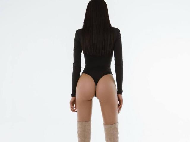 LiliaParker - Live porn &amp; sex cam - 20371030