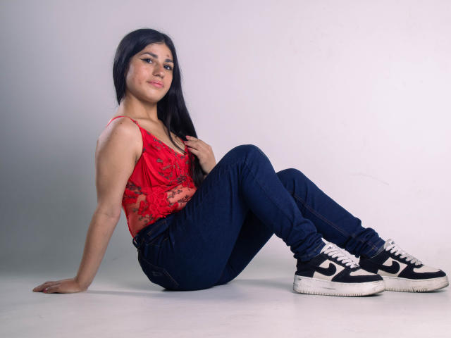 ManuelaGrey - Live Sex Cam - 20371198