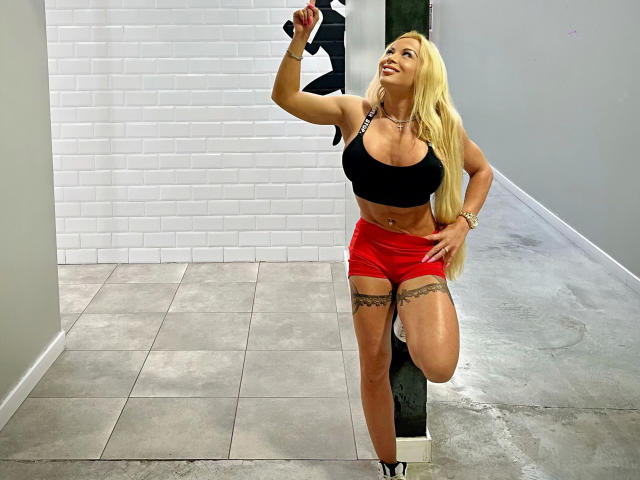 Lina-Fitness - Live porn &amp; sex cam - 20371314