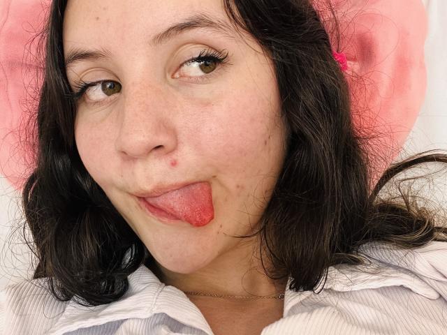 ChloeDulce - Live porn &amp; sex cam - 20372918