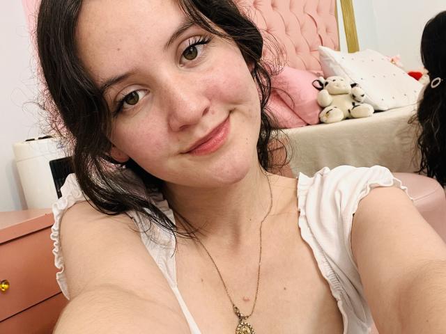 ChloeDulce - Live porn &amp; sex cam - 20372926