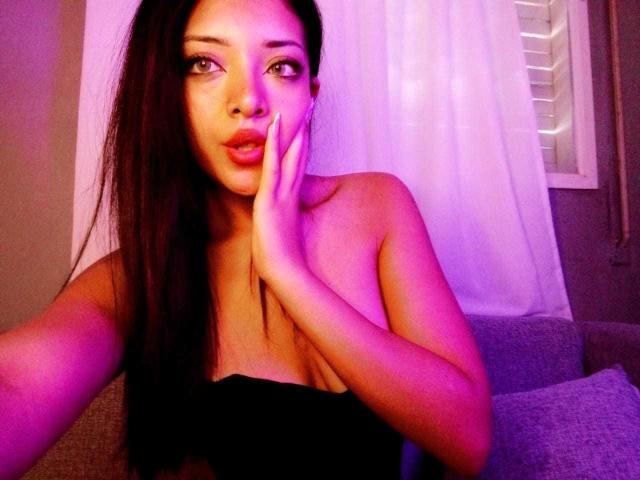 MartinaLopez - Live sex cam - 20372990