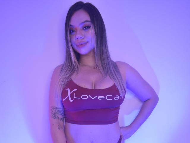 SamanthaMoure - сексуальная веб-камера в реальном времени - 20374526