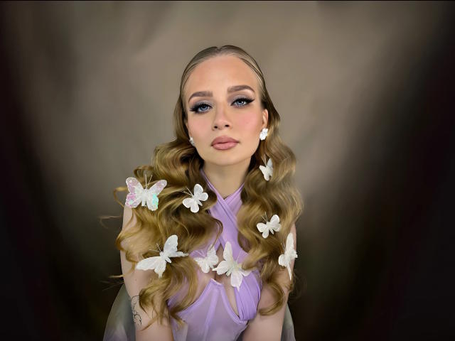 NessLoves - Live sex cam - 20377054