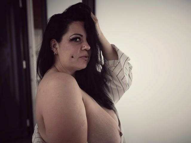 MelliniaStone-hot - Live porn &amp; sex cam - 20384398