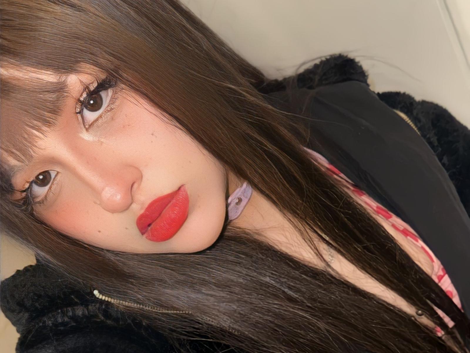 SarahLynn69 - Live Sex Cam - 20384486