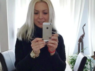 blondicam-hot - Live sex cam - 20385970