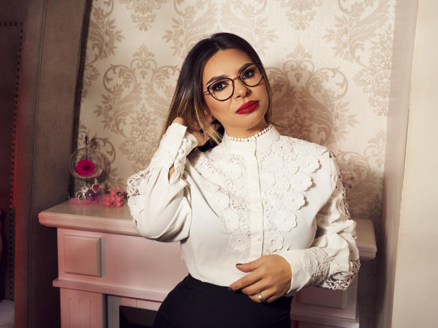 SarahMilani - сексуальная веб-камера в реальном времени - 20387106